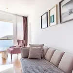 Sea View Royal Apartments Tre Canne